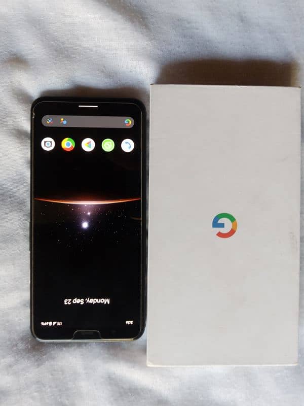 Google Pixel 4XL RAM ROOM 6 64 with Box 5