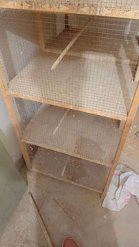 10 Portion Wooden Cage 3