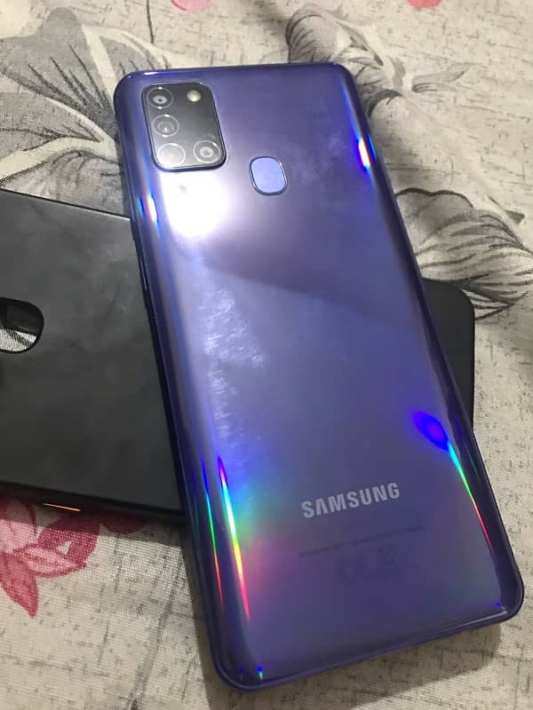 Samsung Galaxy A21s 0