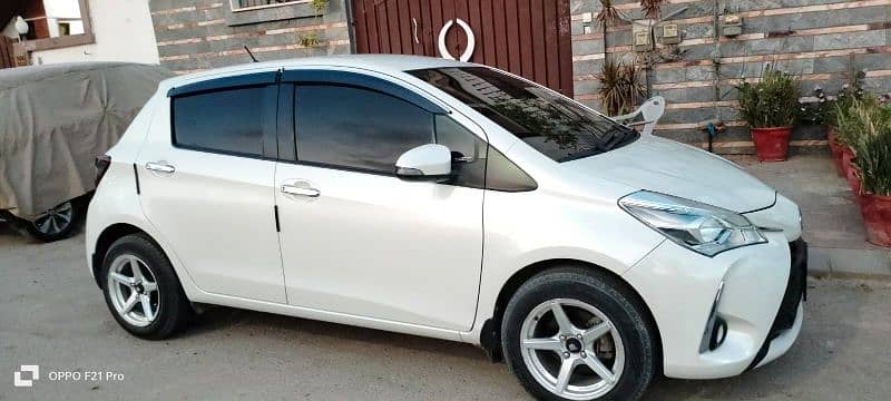 Toyota Vitz 2018 2021 registered 4