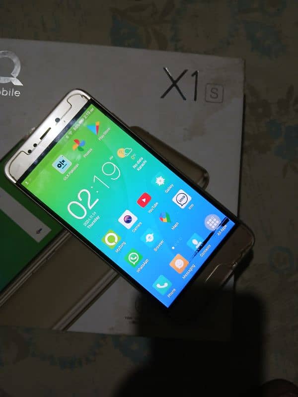 qmobile x1s 3/32 1