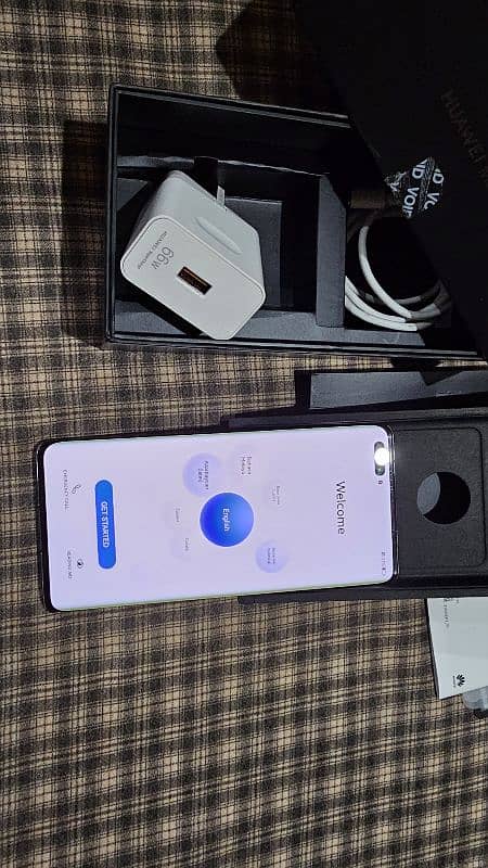 Huawei Mate 40 Pro + Honour Earbuds 3 pro 13