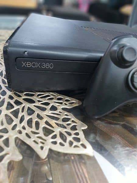 xbox360 slim limited edition 3