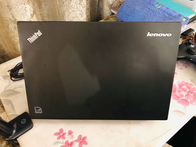 Lenovo T450s core i7 (5th Gen) 12gb DDR4 Ram with 512gb SSD, Read Ad 6