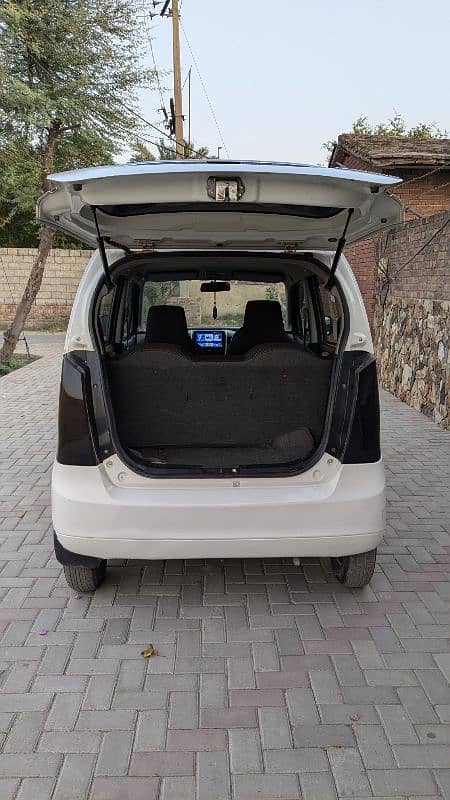 Suzuki Wagon R VXL 2018 15