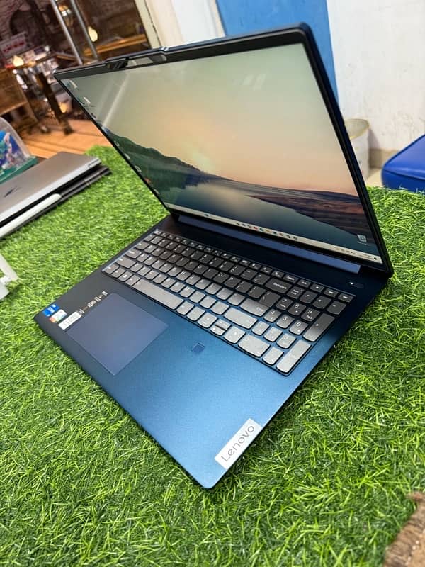 Lenovo Ideapad Slim 5 16IRL8 13th Gen Core i5-13th Generation . . 4