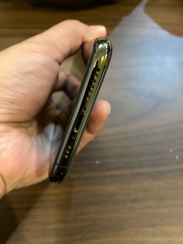 Iphone 11 Pro 256gb - PTA Approved 4