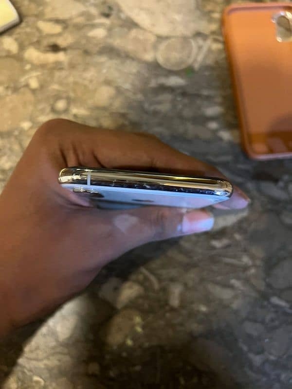 nonpta iphone xs 2