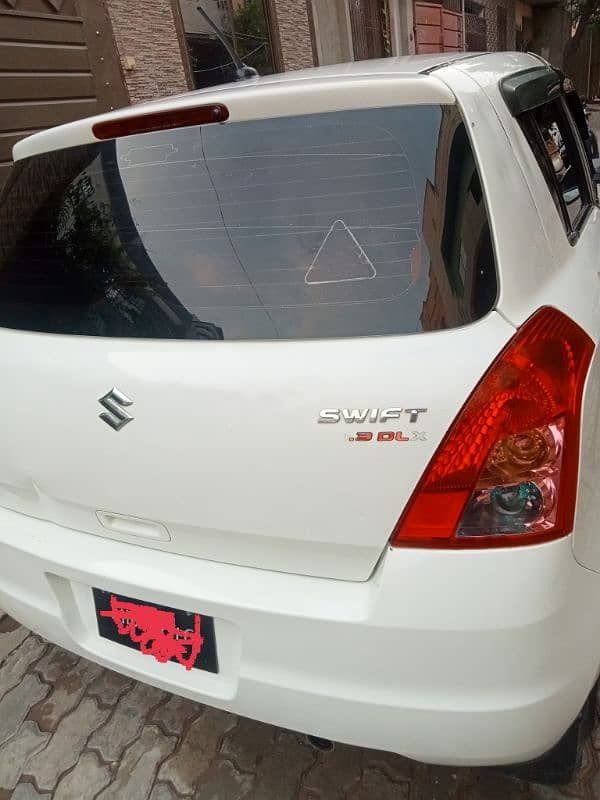 Suzuki Swift 2011 5