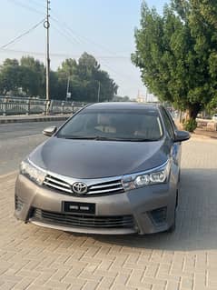 Toyota Corolla GLI 2015/16 Karachi number fresh home used