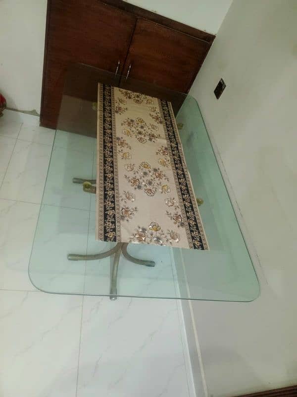 Glass Dining table for sale  12,000/Rs 0