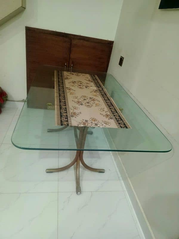 Glass Dining table for sale  12,000/Rs 1