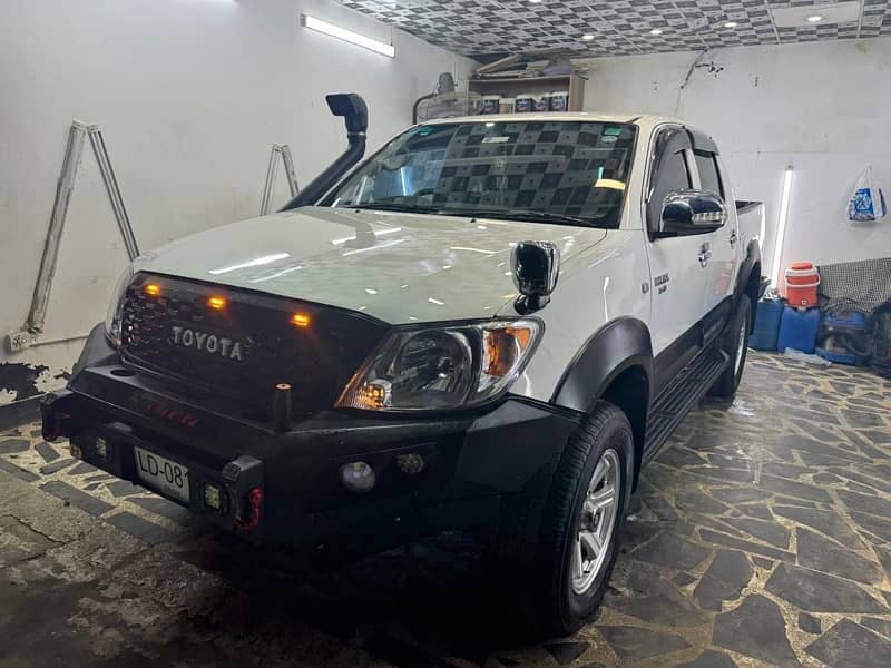 Toyota Hilux 2008 Vigo SR5 betr surf pajero grande civic 0