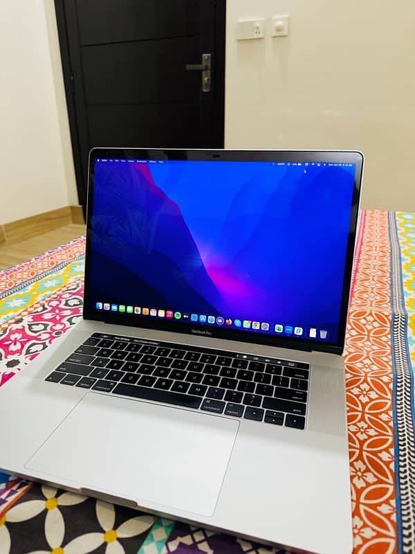 Apple Macbook Pro 2016 15 inch 2