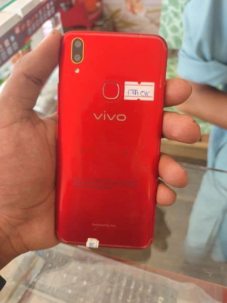 Vivo Y85 Full With Charger Box. With Full Lash. Condition 4