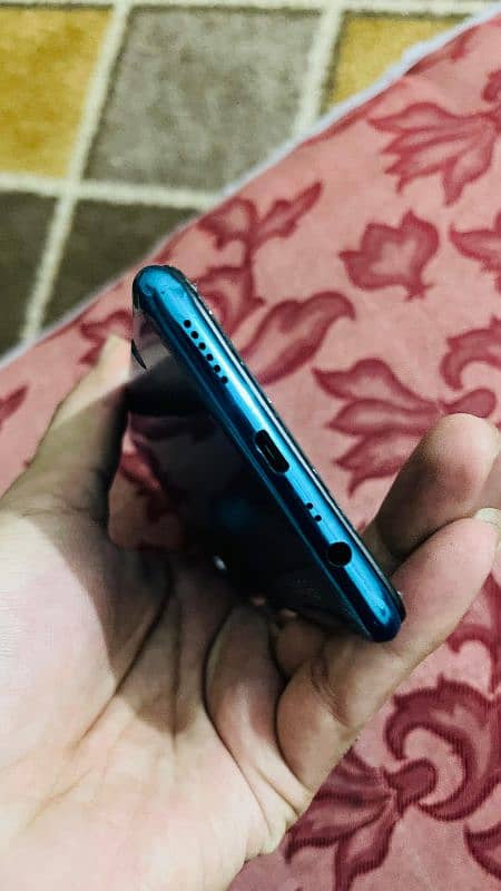 Realme 3 with original box and charger 5