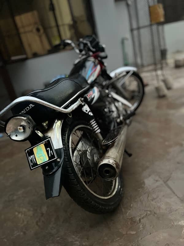 Honda 125 Black 2015 with Special Number CTk-71 exchange hogae with 70 4