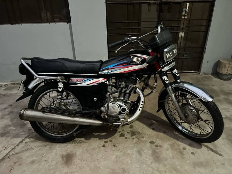 Honda 125 Black 2015 with Special Number CTk-71 exchange hogae with 70 8