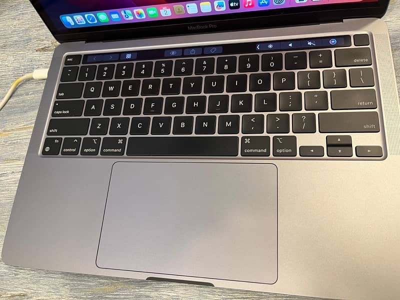 Mac Book pro m1 2020 - 16 gb ram 1