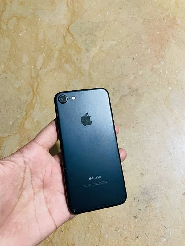 iphone 7 32 gb pta approved 1