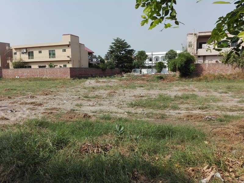 Prime Location 10 Marla Residential Plot For Grabs In EME Society 2