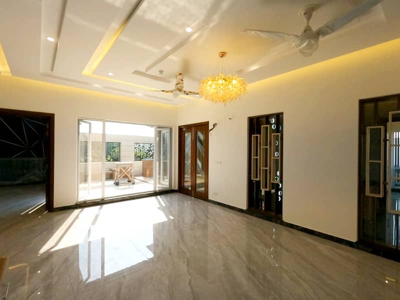 In Lahore You Can Find The Perfect House For sale 29