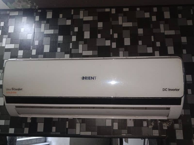 60,000 Orient DC inverter 1 Ton condition 10 by 10 1