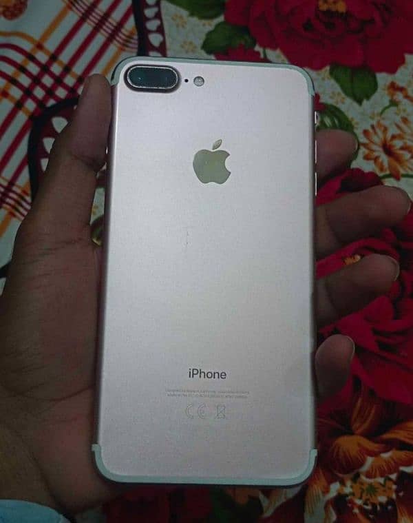 iPhone 7 Plus PTA 128 GB 4