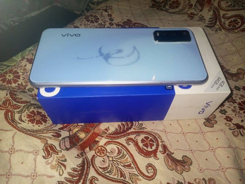 Vivo y20 Box sth h 1