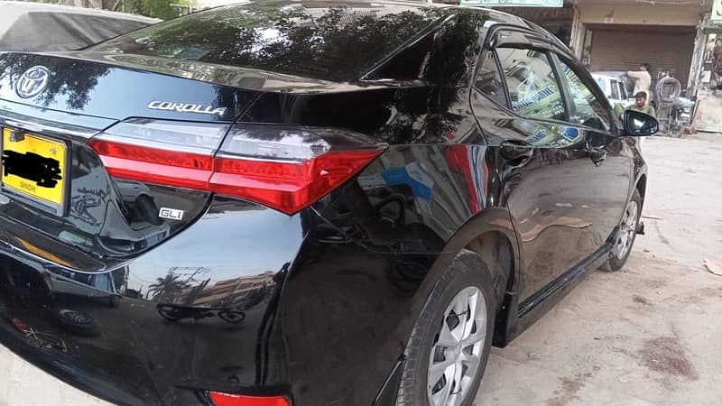 Toyota Corolla GLI 2018 Genuine for sale 3