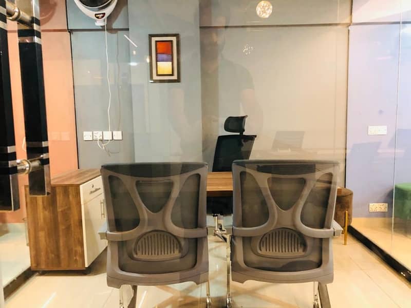 PHASE 6 VIP LAVISH FURNISHED OFFICE FOR RENT WITH LIFT 12