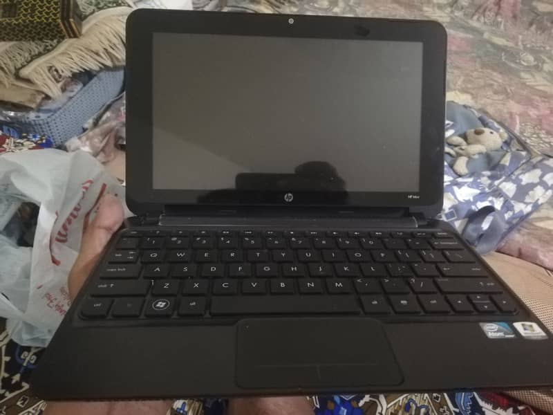 Hp chrome book mini urgent 3