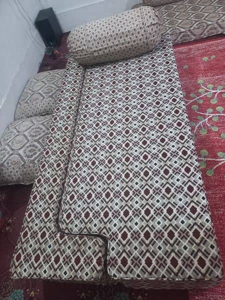 Sofa come bed 4