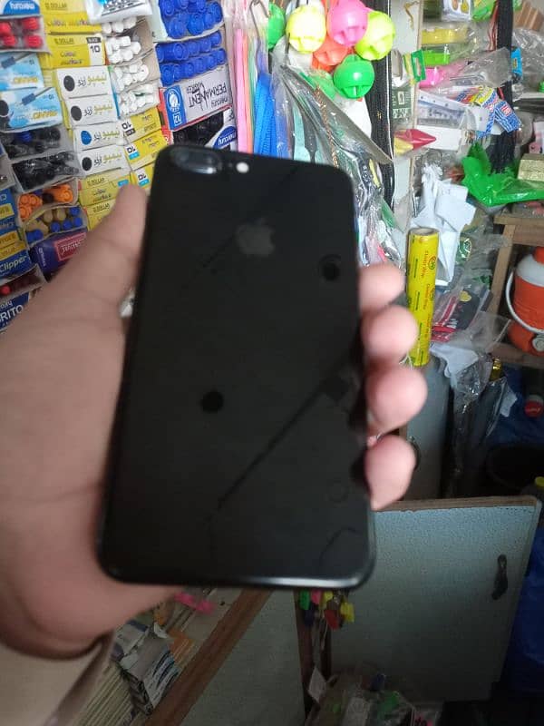 iphone 7 plus 128 PTA appro available in low price 6