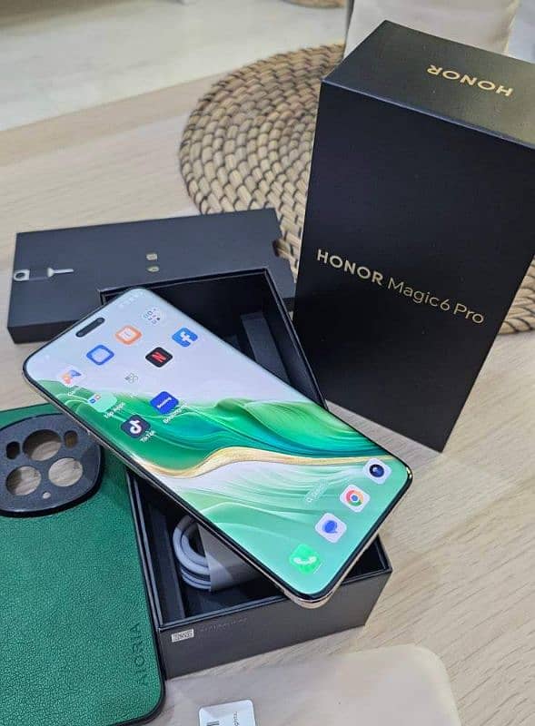 Honor magic 6 pro complete box 1