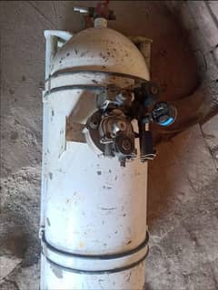 Original suzuki company tank. kitt. stand. pipe. wall for sell