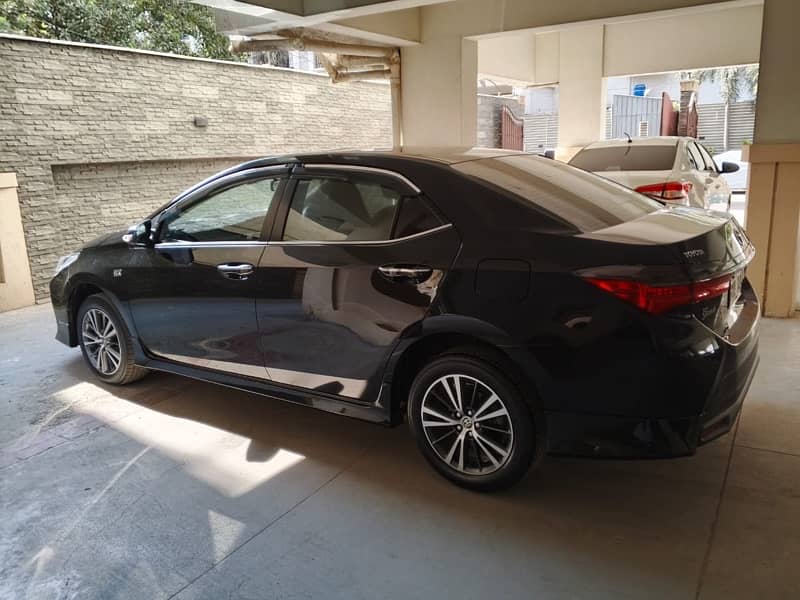 Toyota Altis Grande 2022-Dec 5