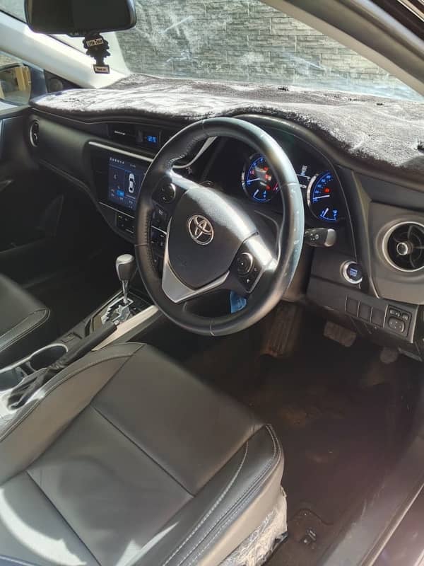 Toyota Altis Grande 2022-Dec 8