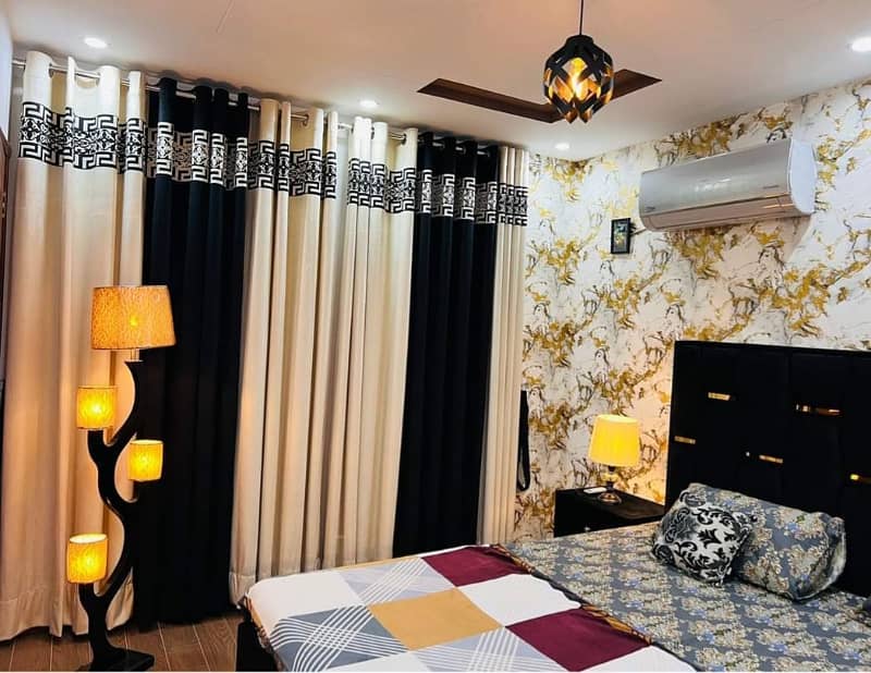 1 Bedroom VIP Full furnish flat per day available in Bahria town Lahore 4