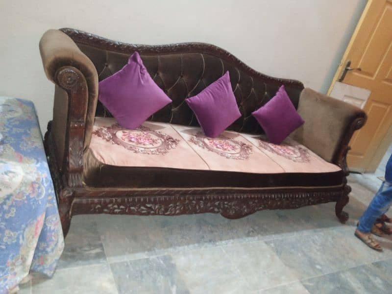 5 seater sofa 4