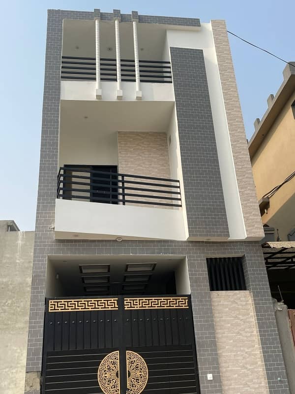 Prime Location Arbab Sabz Ali Khan Town Executive Lodges House Sized 3 Marla 0