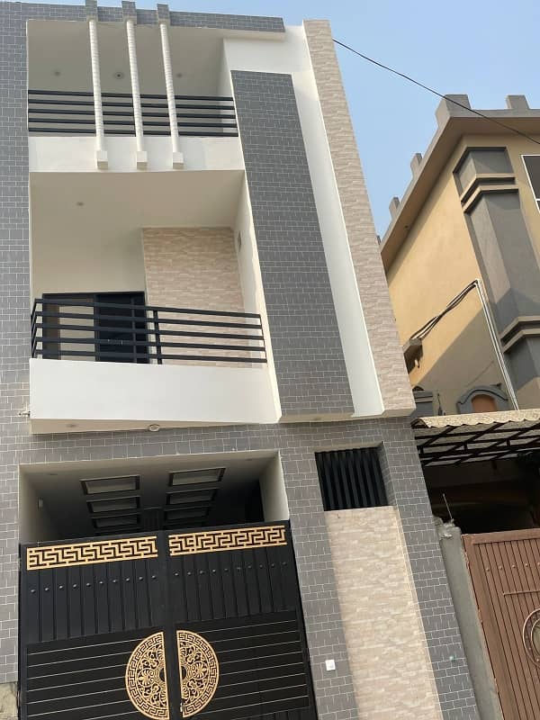 Prime Location Arbab Sabz Ali Khan Town Executive Lodges House Sized 3 Marla 3