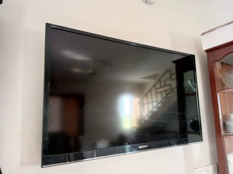 (Panel Dead) Sony Bravia 40" LCD TV KLV-40EX400 0