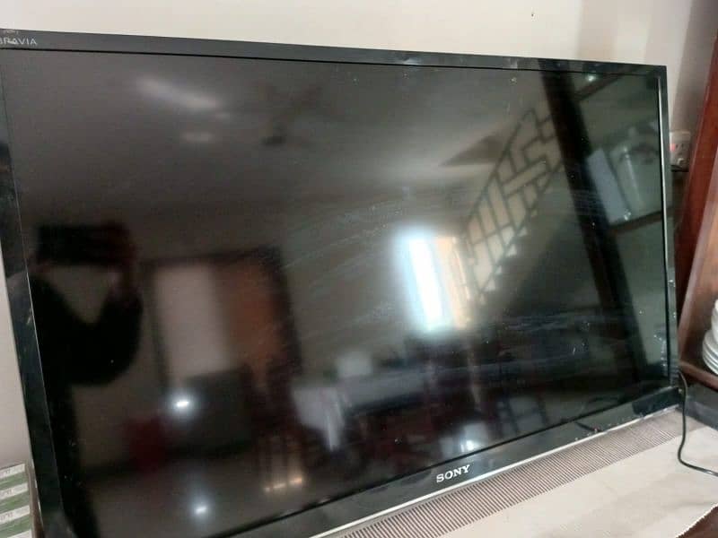 (Panel Dead) Sony Bravia 40" LCD TV KLV-40EX400 3