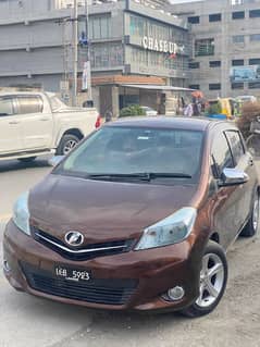 Toyota Vitz Jevela