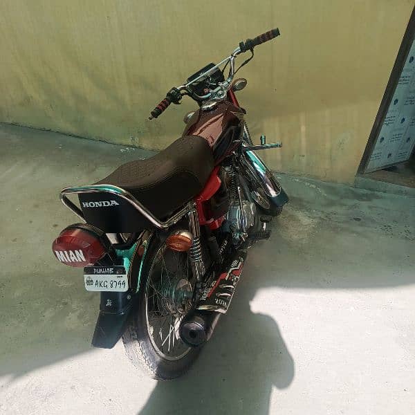 Honda CG125 2022 1