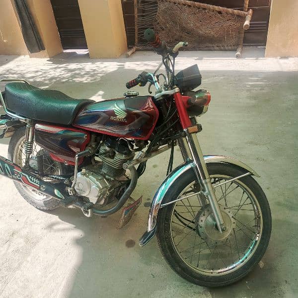 Honda CG125 2022 3