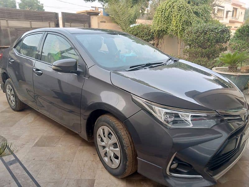 Toyota Corolla GLI 2016 Rs. 3193000. ph. 03003617792 0