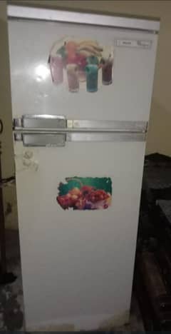 Fridge for sale medium size Philips