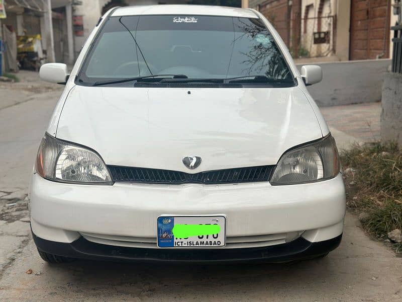 Toyota Platz 2000 2